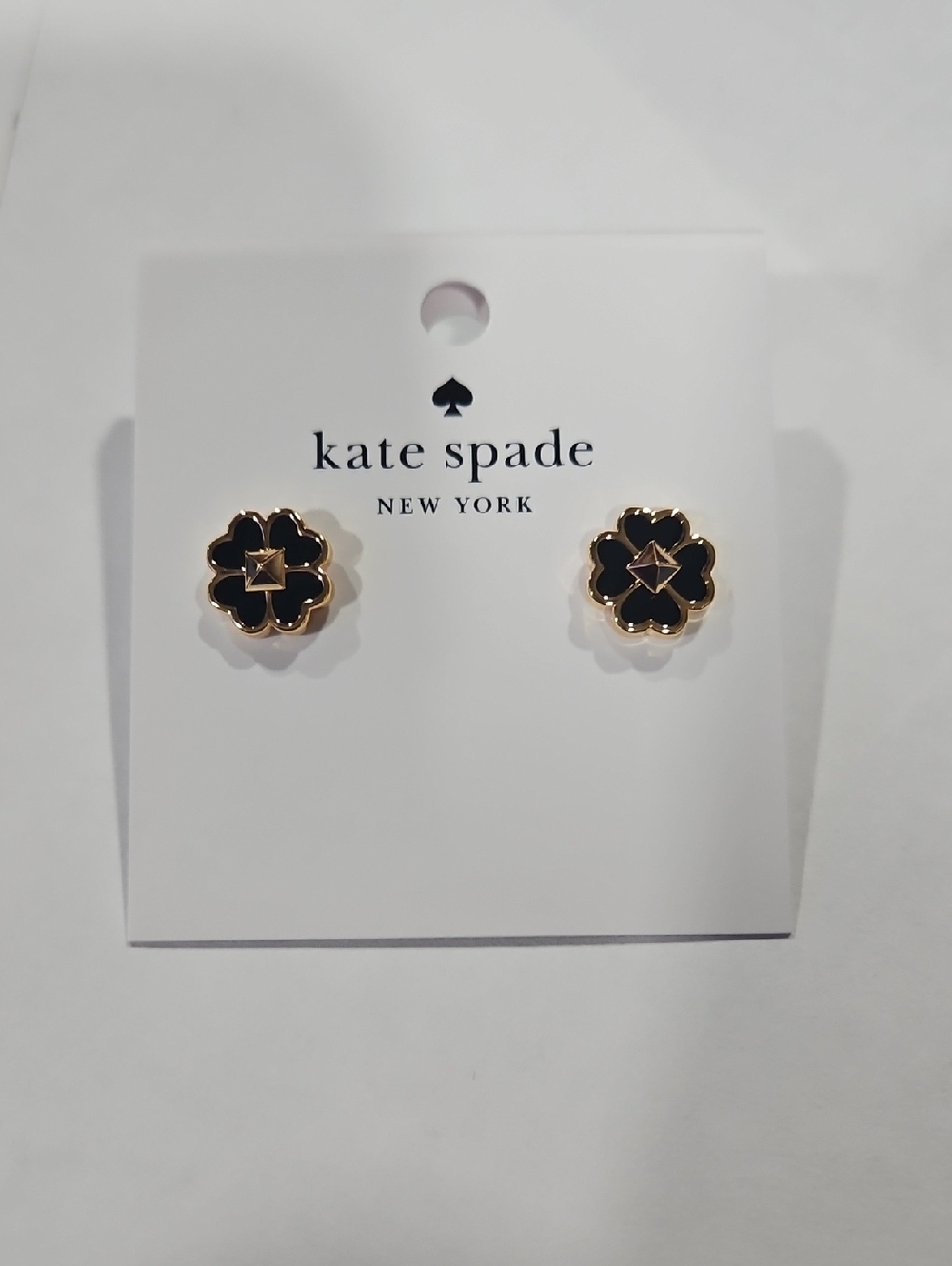 Kate Spade Black & Gold Clover Stud Earrings - NEW - Picture 1 of 2